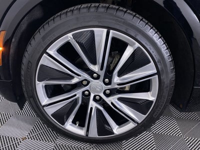 2024 Cadillac LYRIQ Luxury 3