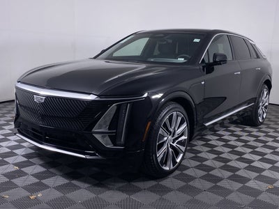 2024 Cadillac LYRIQ Luxury 3