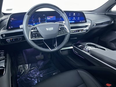 2024 Cadillac LYRIQ Luxury 3