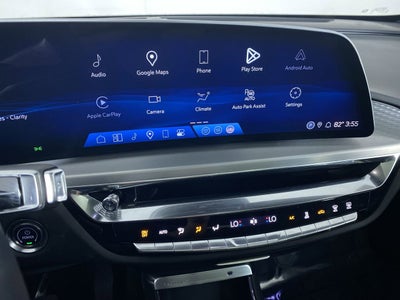 2024 Cadillac LYRIQ Luxury 3