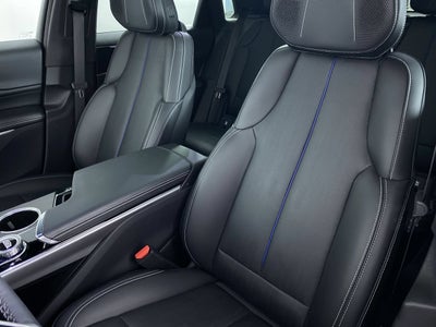 2024 Cadillac LYRIQ Luxury 3