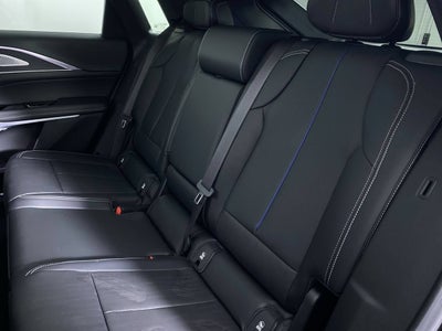 2024 Cadillac LYRIQ Luxury 3