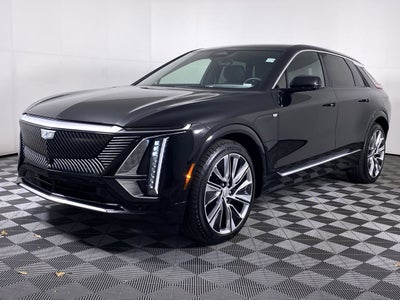 2024 Cadillac LYRIQ Luxury 3