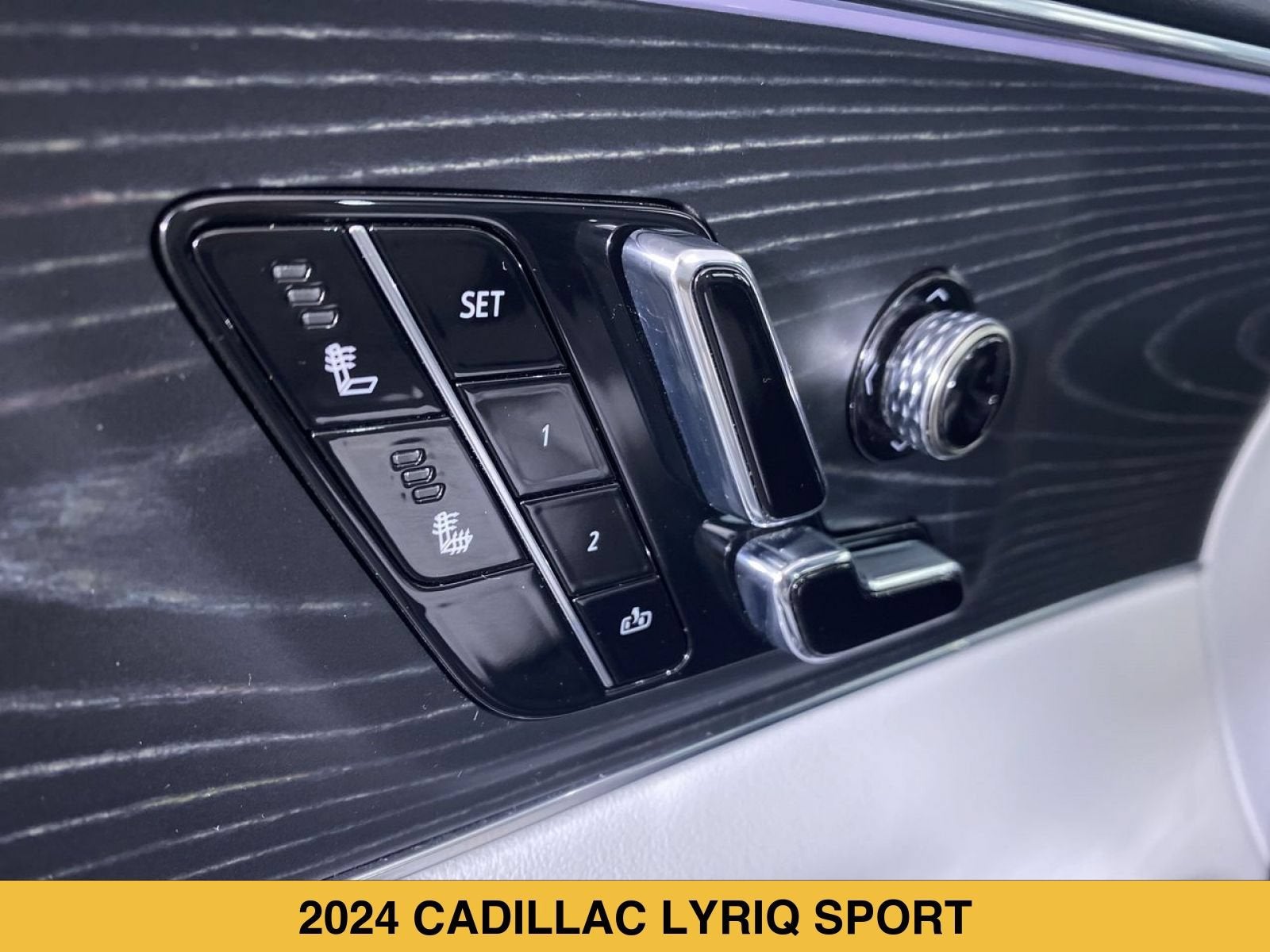 2024 Cadillac LYRIQ Sport 1