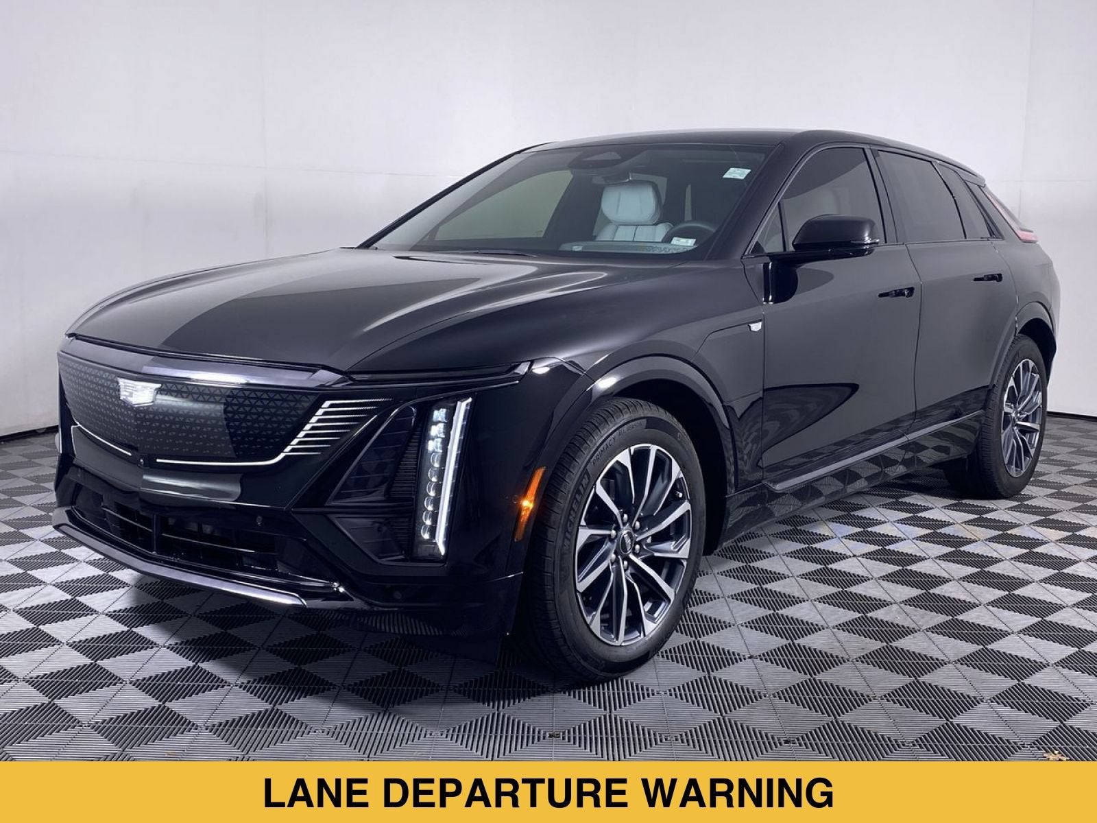 2024 Cadillac LYRIQ Sport 1