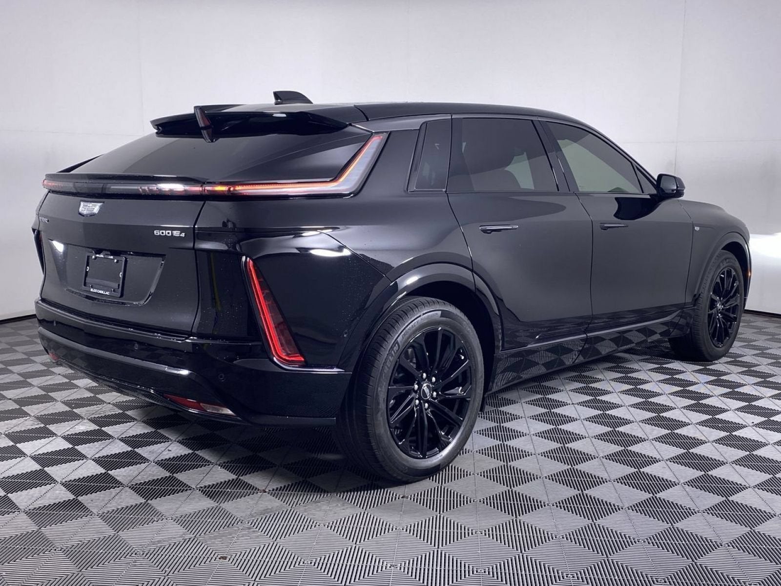2024 Cadillac LYRIQ Sport 1