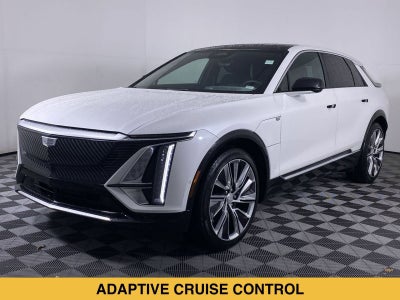 2025 Cadillac LYRIQ Luxury 3