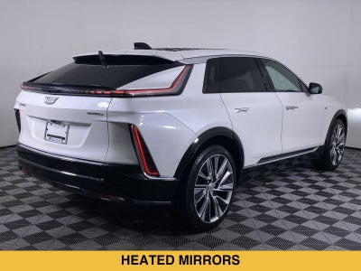 2025 Cadillac LYRIQ Luxury 3