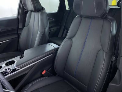 2024 Cadillac LYRIQ Sport 2