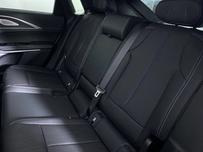 2024 Cadillac LYRIQ Sport 2