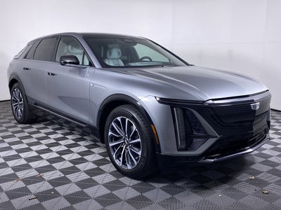 2024 Cadillac LYRIQ Sport 2