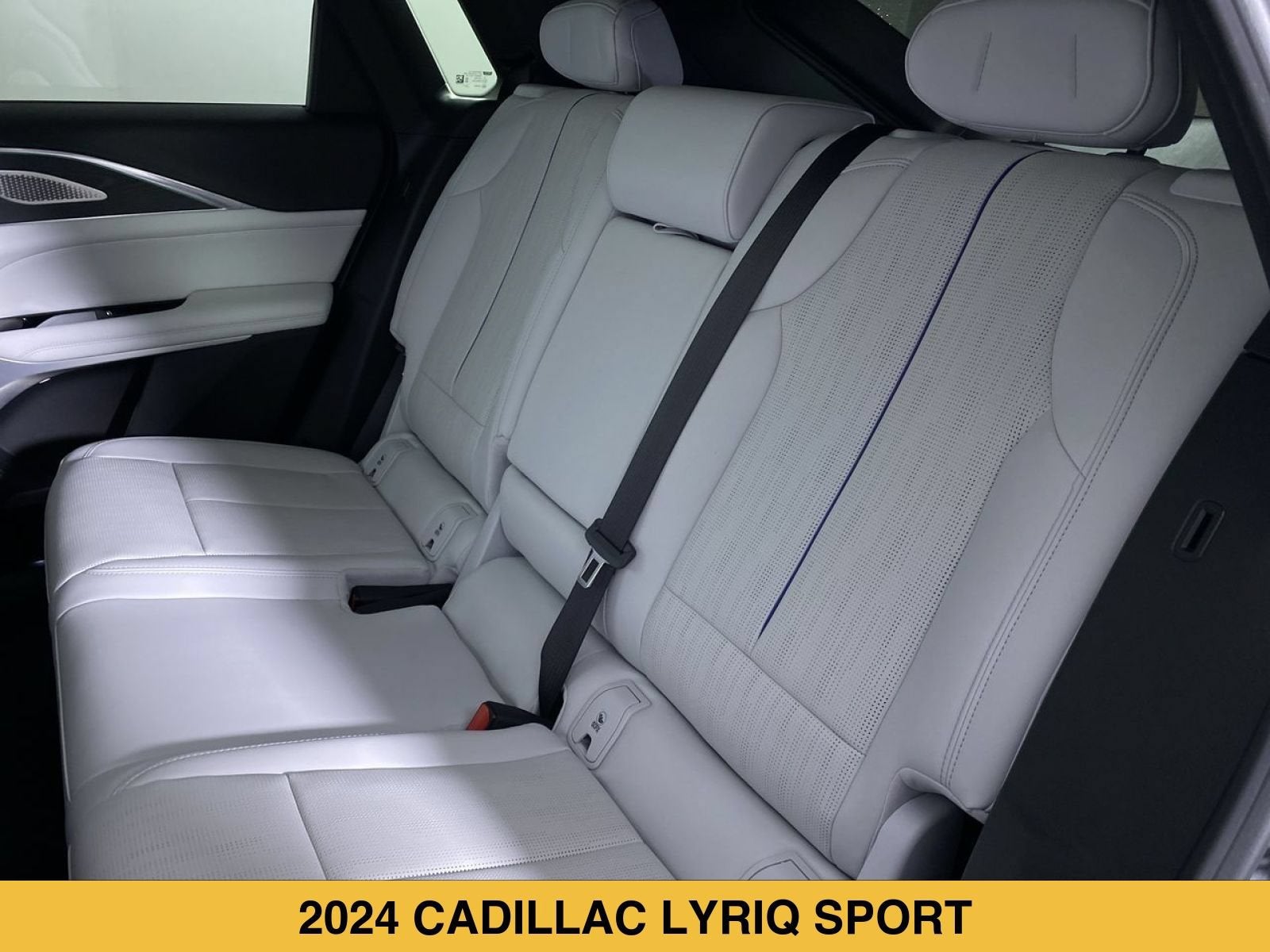 2024 Cadillac LYRIQ Sport 3