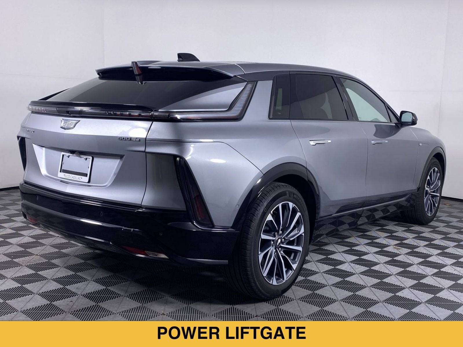 2024 Cadillac LYRIQ Sport 3