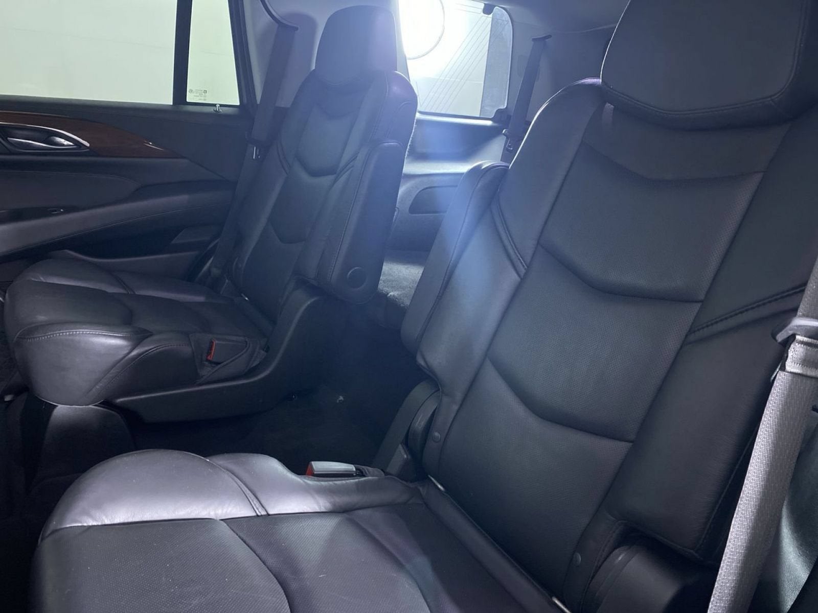 2018 Cadillac Escalade Luxury - Photo 15