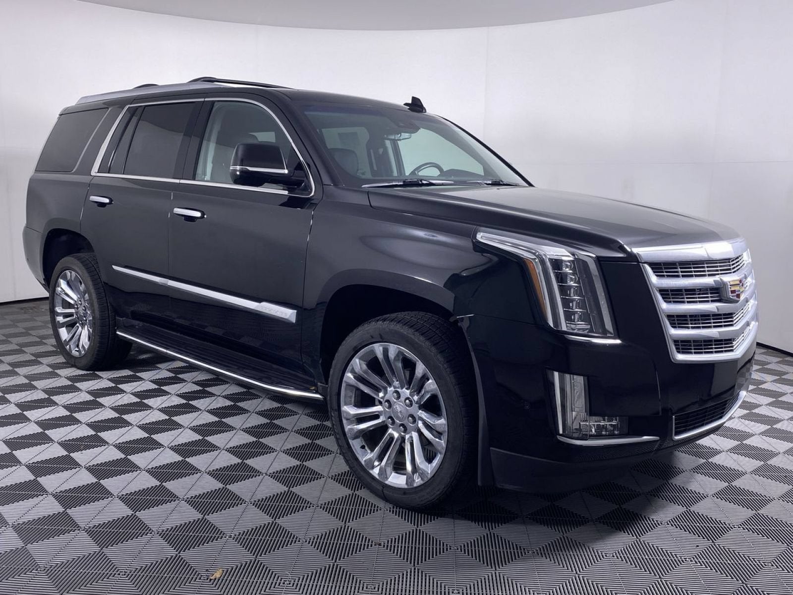 2018 Cadillac Escalade Luxury - Photo 22
