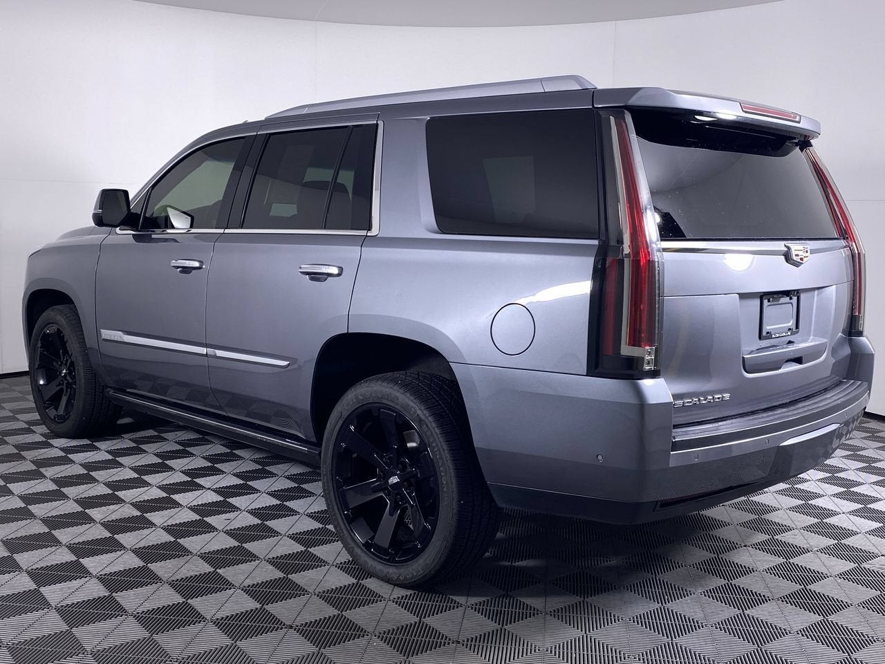 2018 Cadillac Escalade Premium Luxury