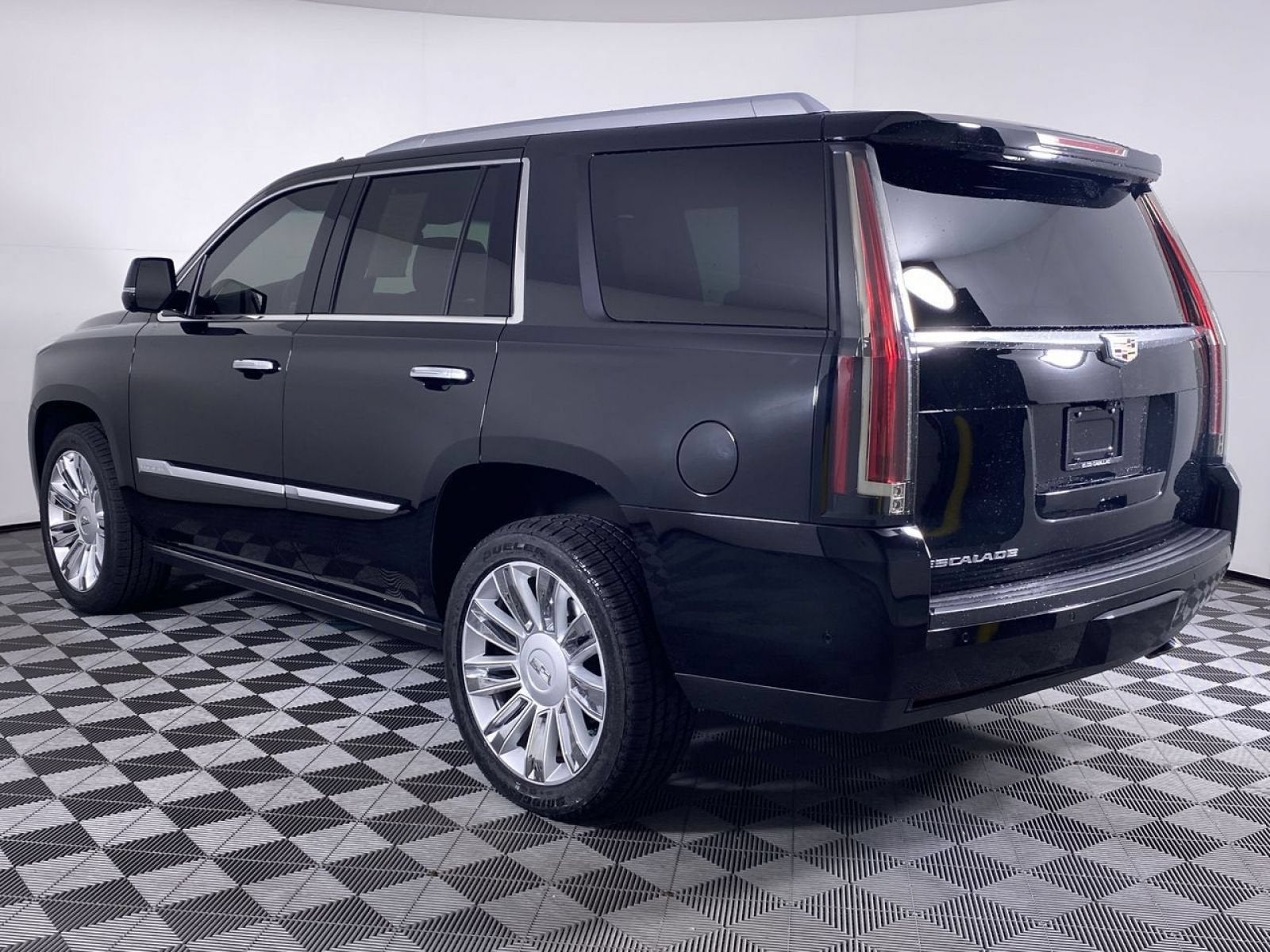2020 Cadillac Escalade Platinum