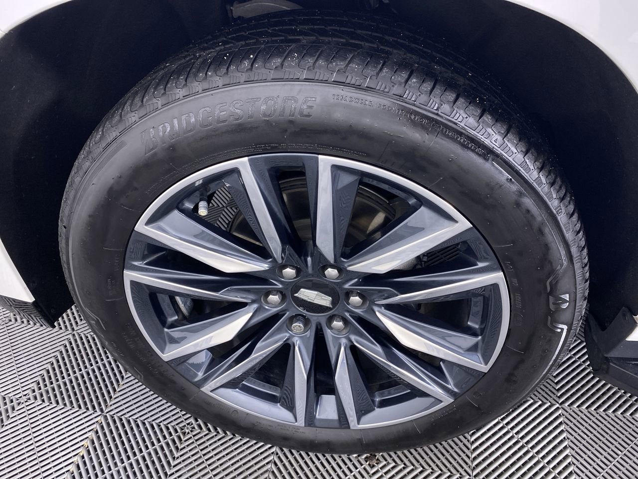 2022 Cadillac Escalade Sport