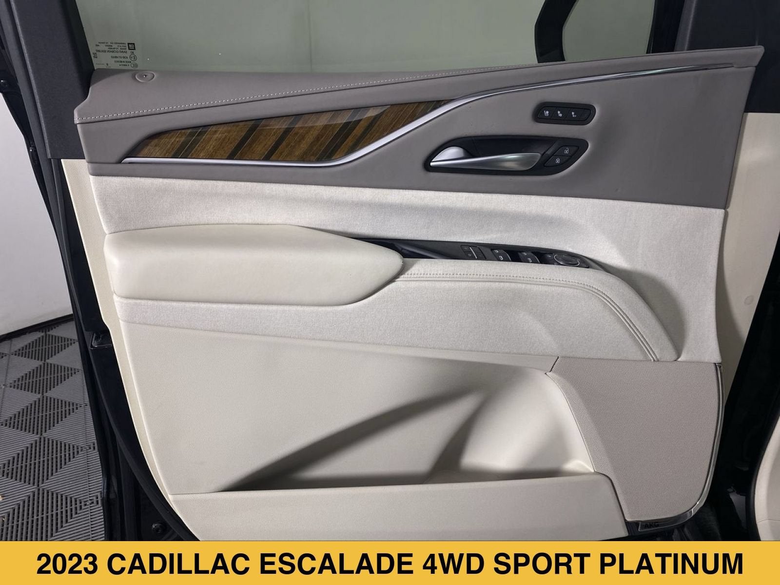 2023 Cadillac Escalade Sport Platinum