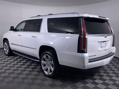 2019 Cadillac Escalade ESV Luxury
