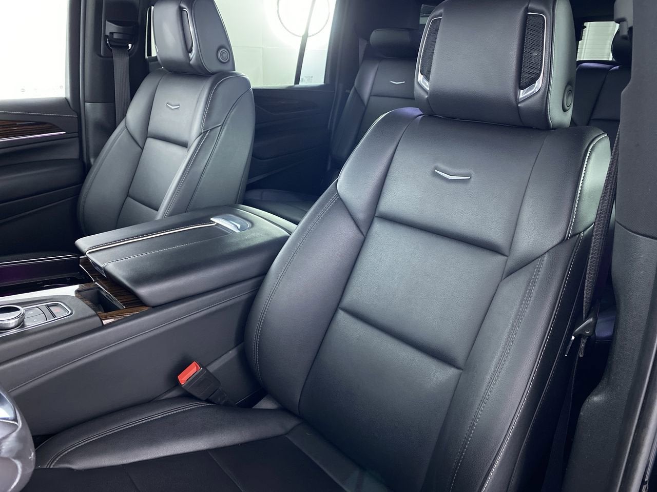 2023 Cadillac Escalade ESV Luxury