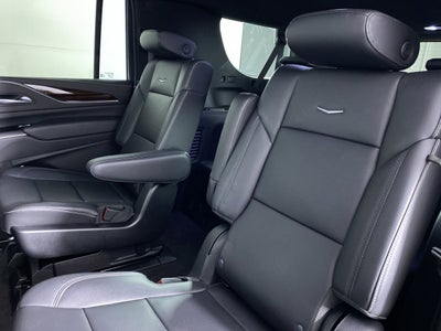 2023 Cadillac Escalade ESV Luxury