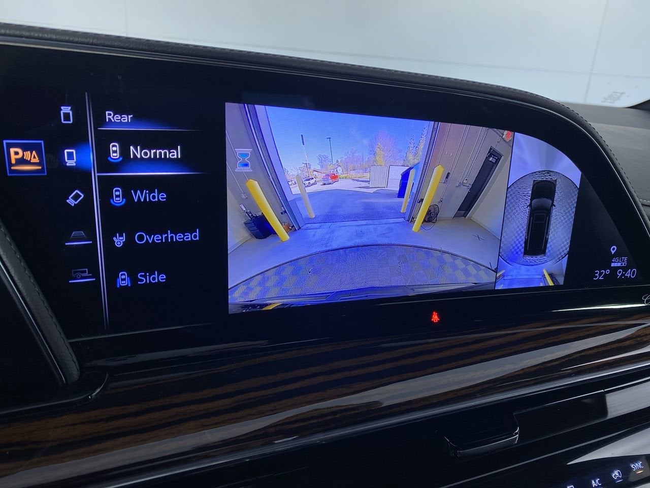 2023 Cadillac Escalade ESV Luxury