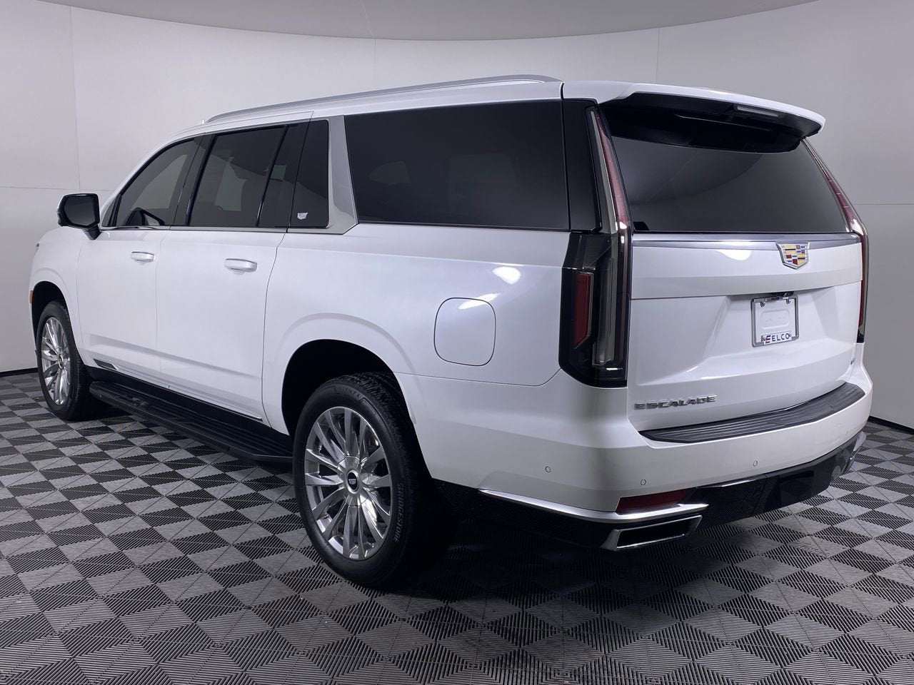 2024 Cadillac Escalade ESV Premium Luxury