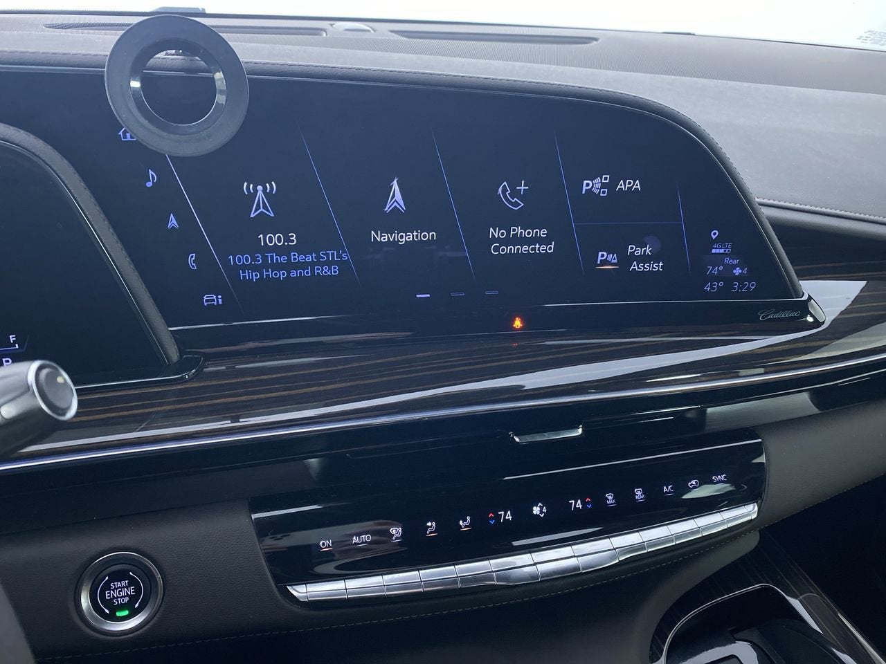 2024 Cadillac Escalade ESV Premium Luxury