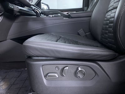 2023 Cadillac Escalade ESV Premium Luxury Platinum