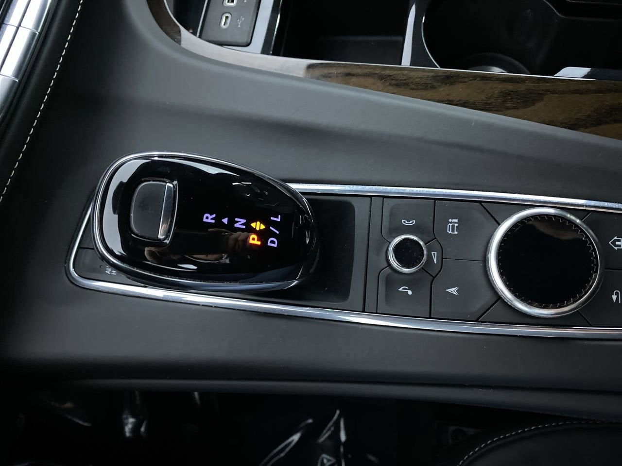 2023 Cadillac Escalade ESV Premium Luxury Platinum