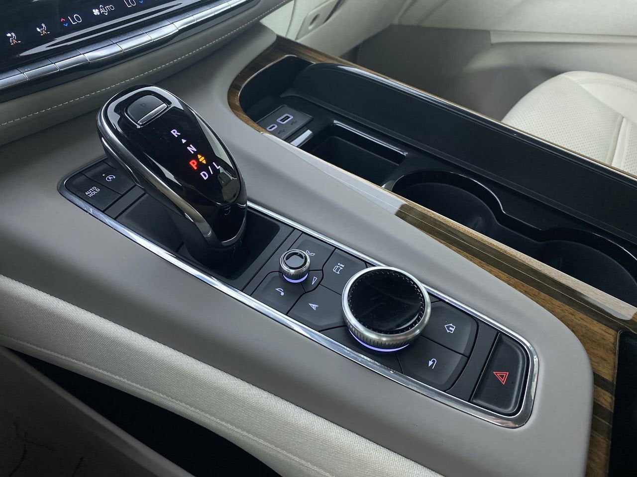 2023 Cadillac Escalade ESV Premium Luxury Platinum