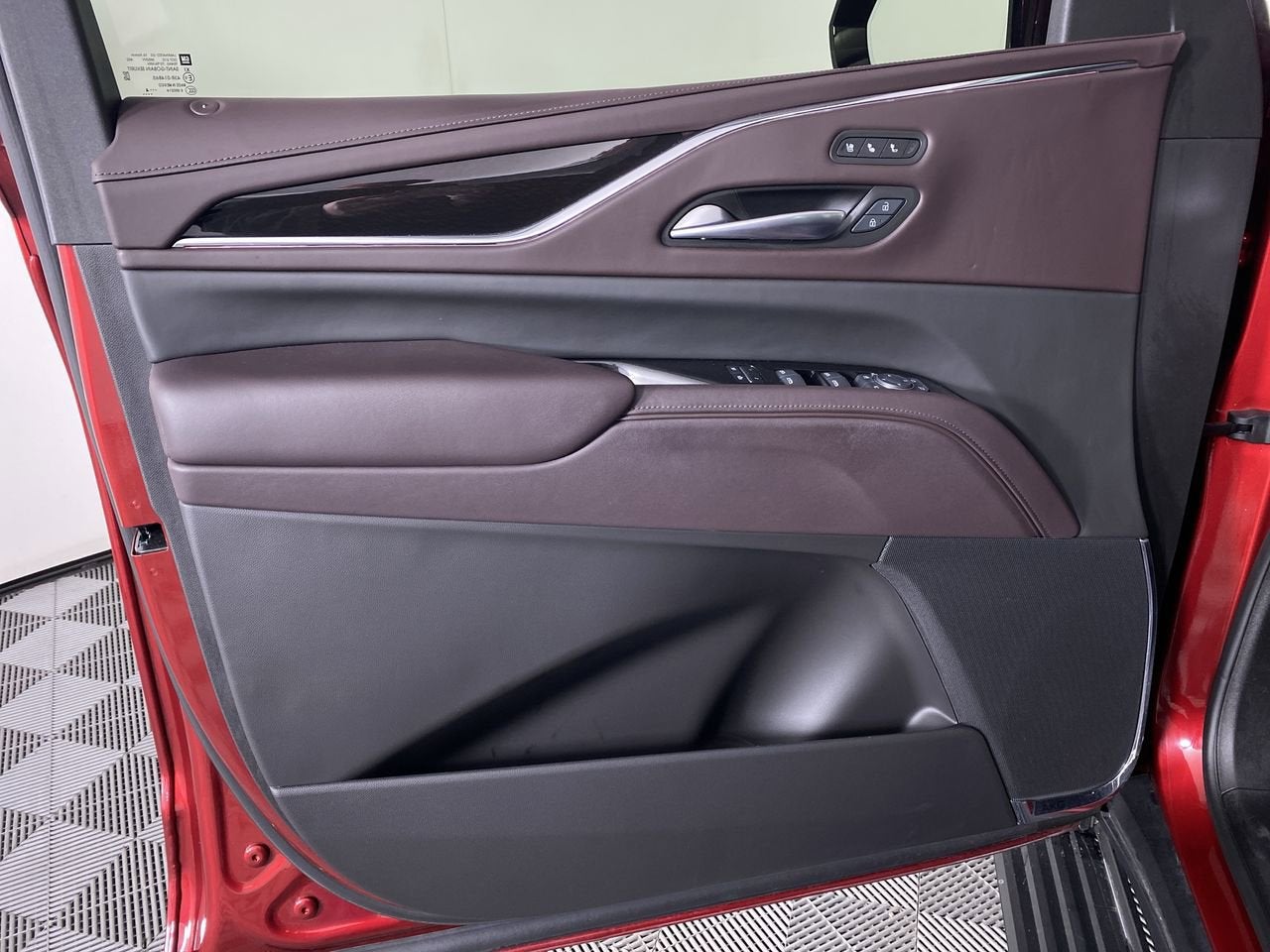 2024 Cadillac Escalade ESV Sport Platinum