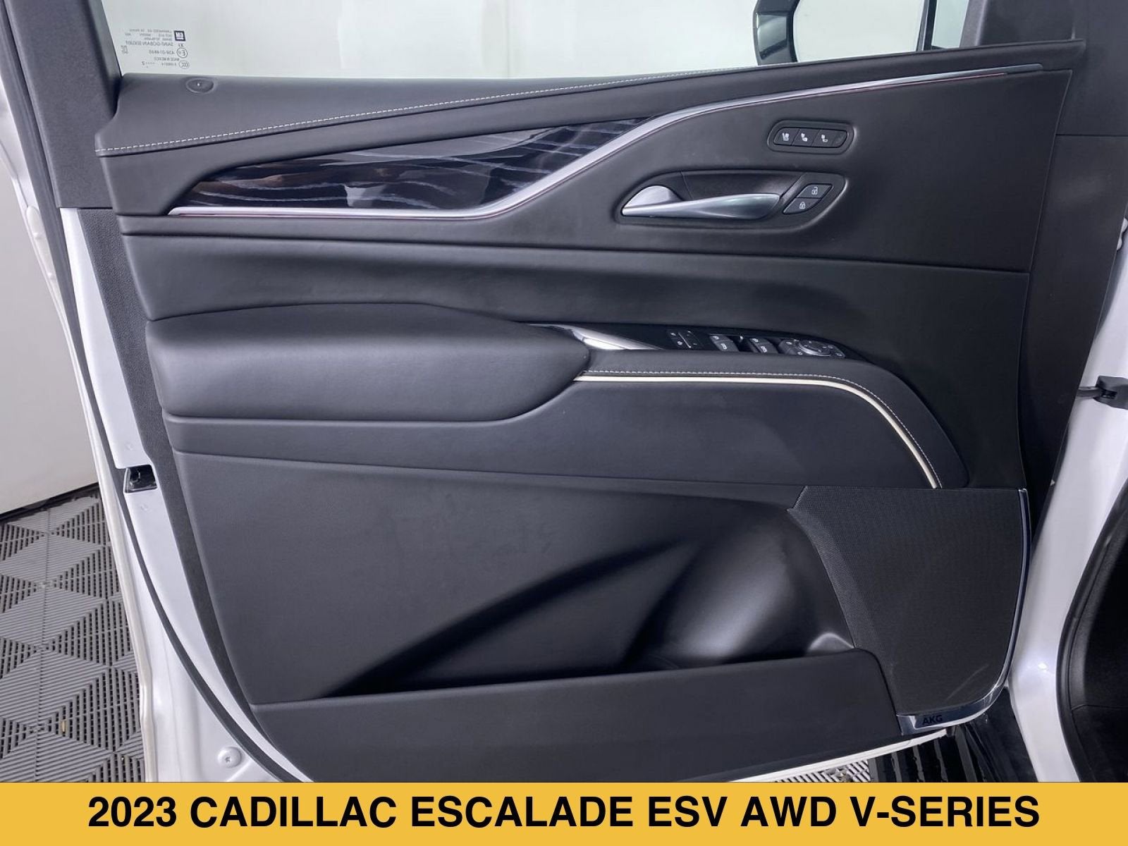 2023 Cadillac Escalade ESV Escalade ESV-V