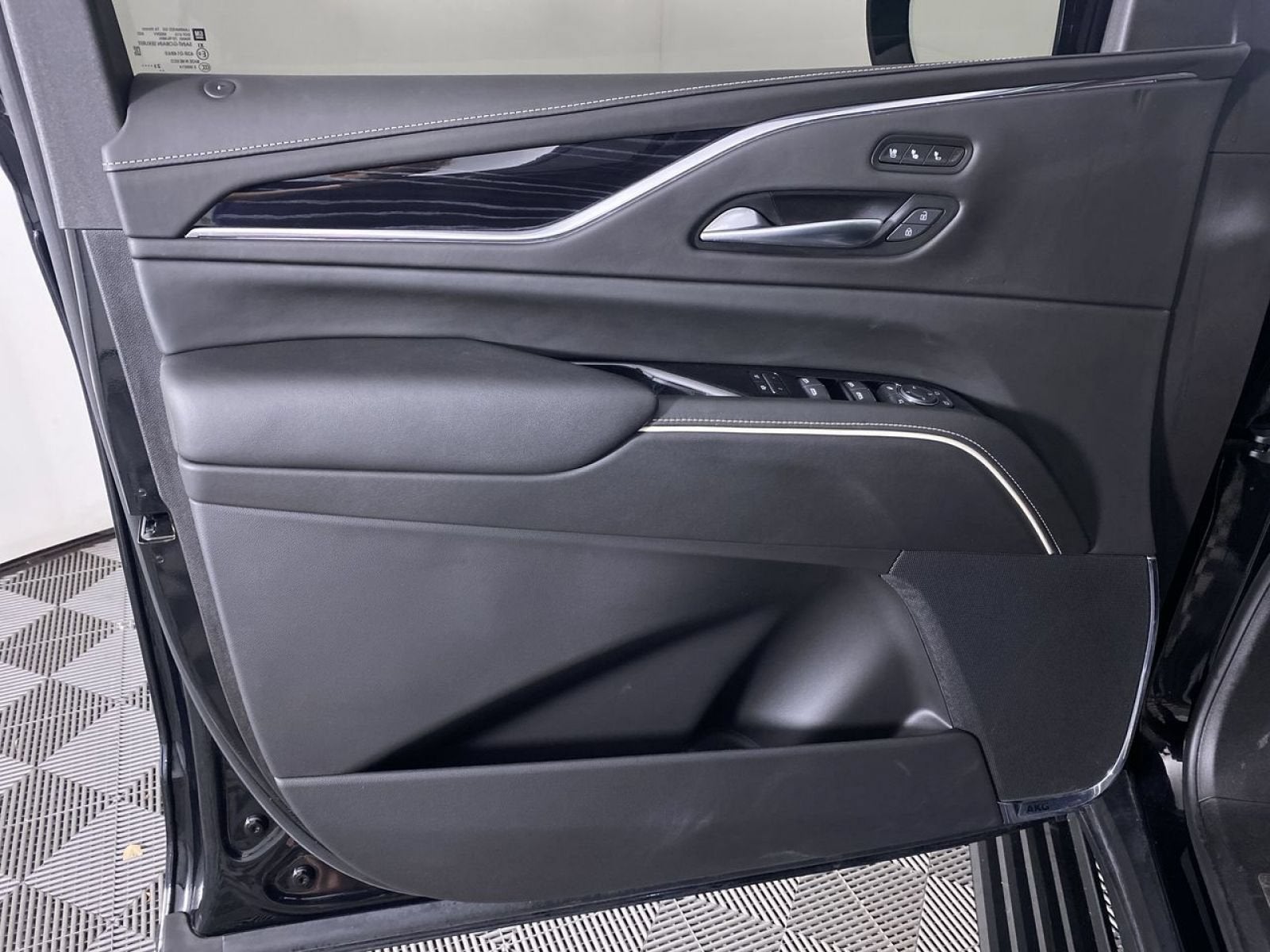 2023 Cadillac Escalade ESV AWD V-Series