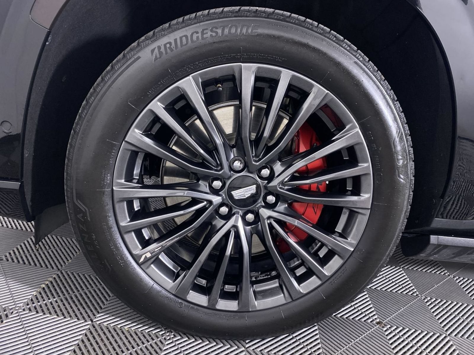 2023 Cadillac Escalade ESV AWD V-Series