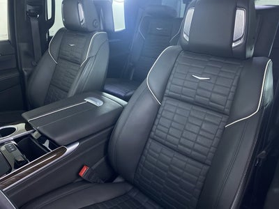 2025 Cadillac Escalade Sport Platinum