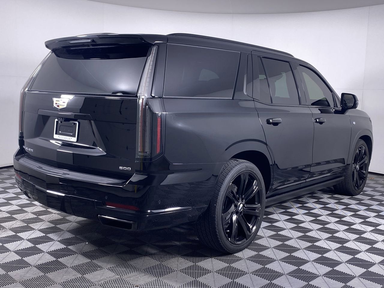 2025 Cadillac Escalade Sport Platinum