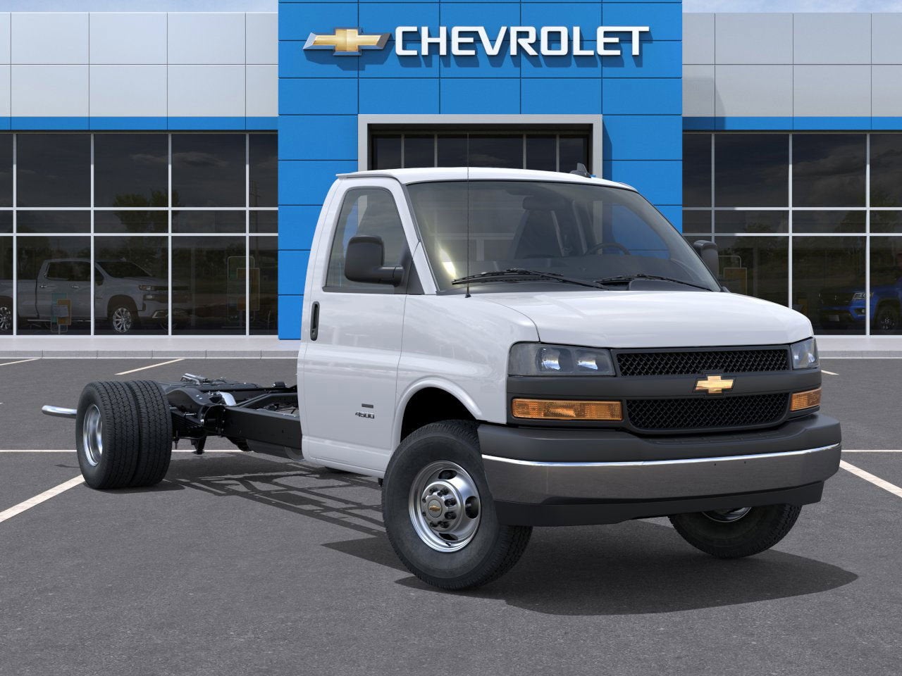 2025 Chevrolet Express Cutaway 3500 1WT