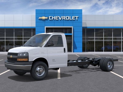 2025 Chevrolet Express Cutaway 3500 1WT