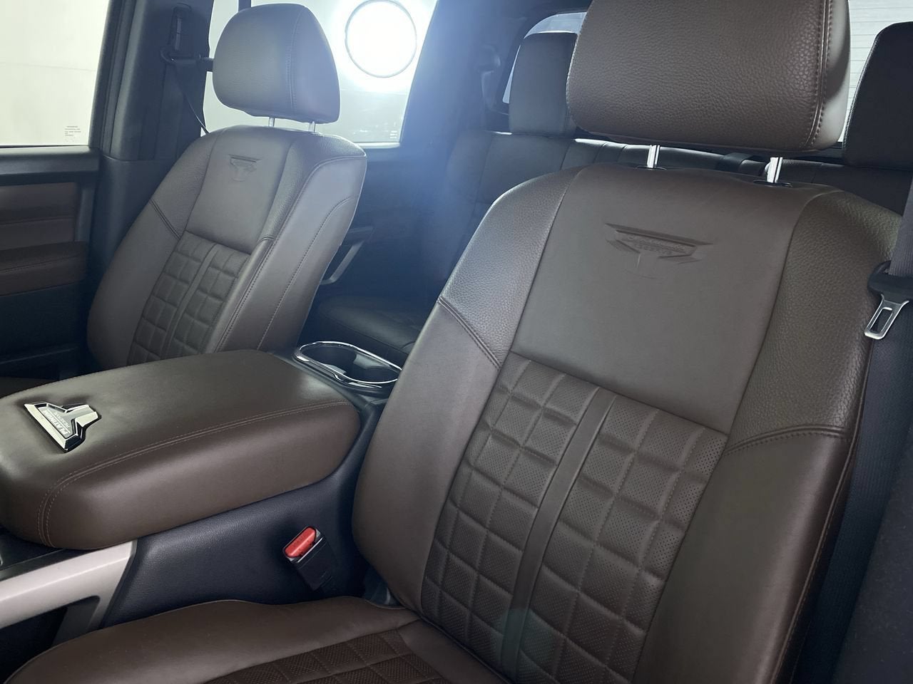 2022 Nissan TITAN Crew Cab Platinum Reserve 4x4
