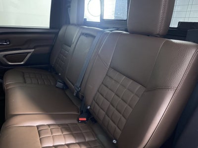 2022 Nissan TITAN Crew Cab Platinum Reserve 4x4