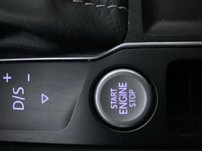 2021 Volkswagen Atlas Cross Sport 3.6L V6 SE w/Technology R-Line