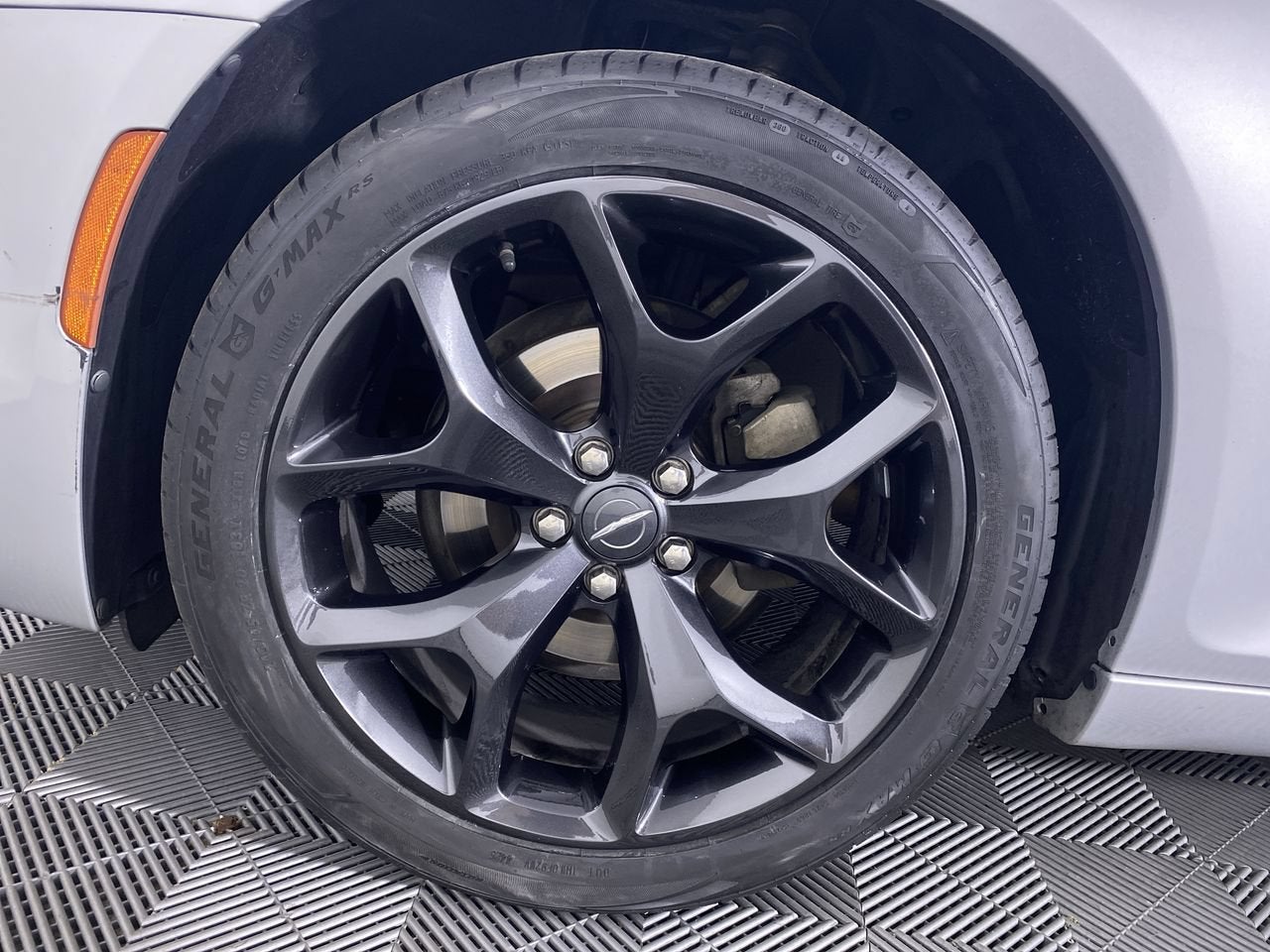 2021 Chrysler 300 300S
