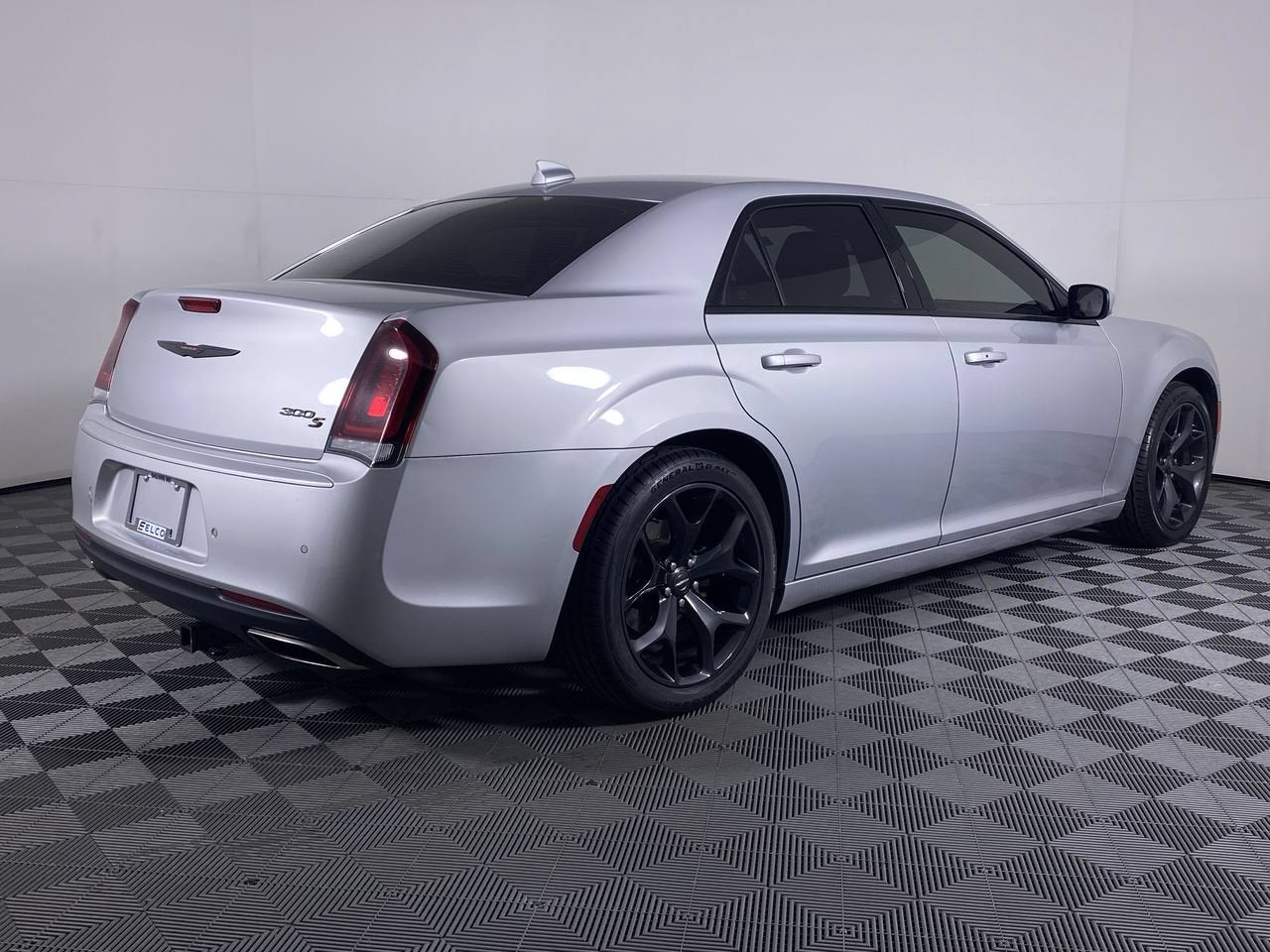 2021 Chrysler 300 300S