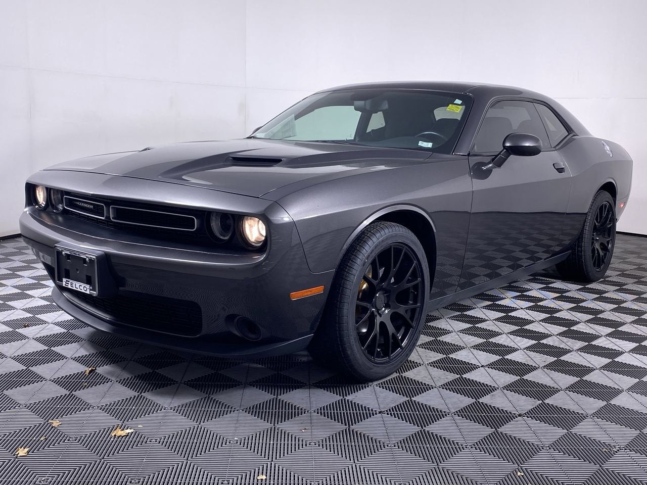 2017 Dodge Challenger SXT