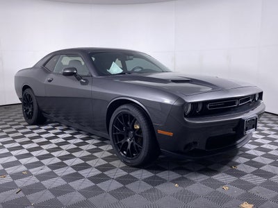 2017 Dodge Challenger SXT