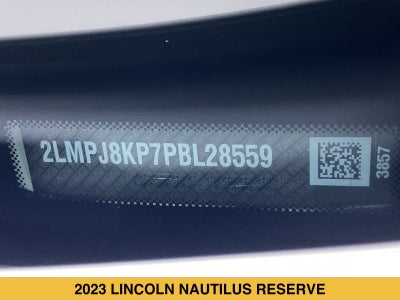 2023 Lincoln Nautilus Reserve