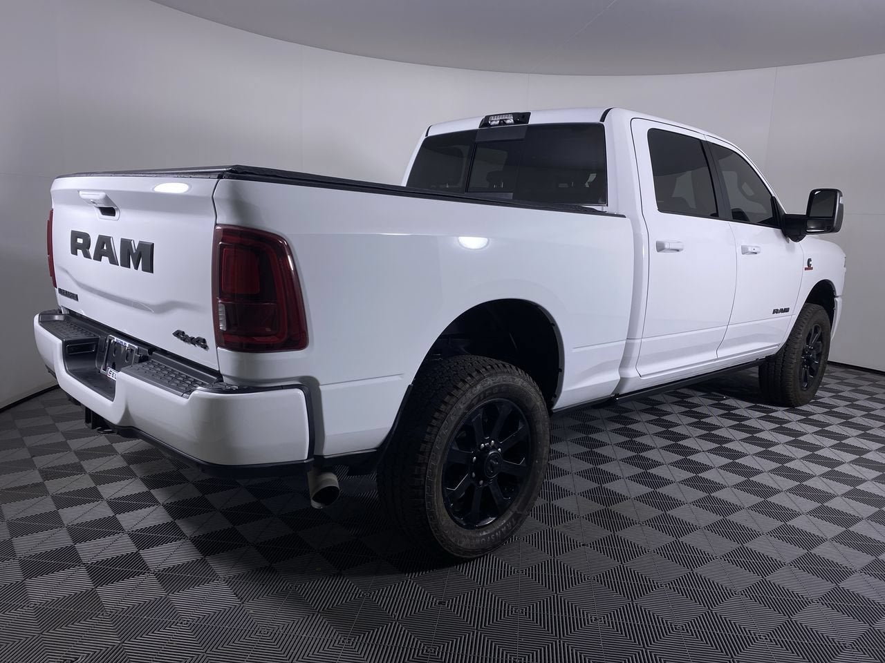 2026 RAM 2500 Laramie Crew Cab 4x4 6'4" Box