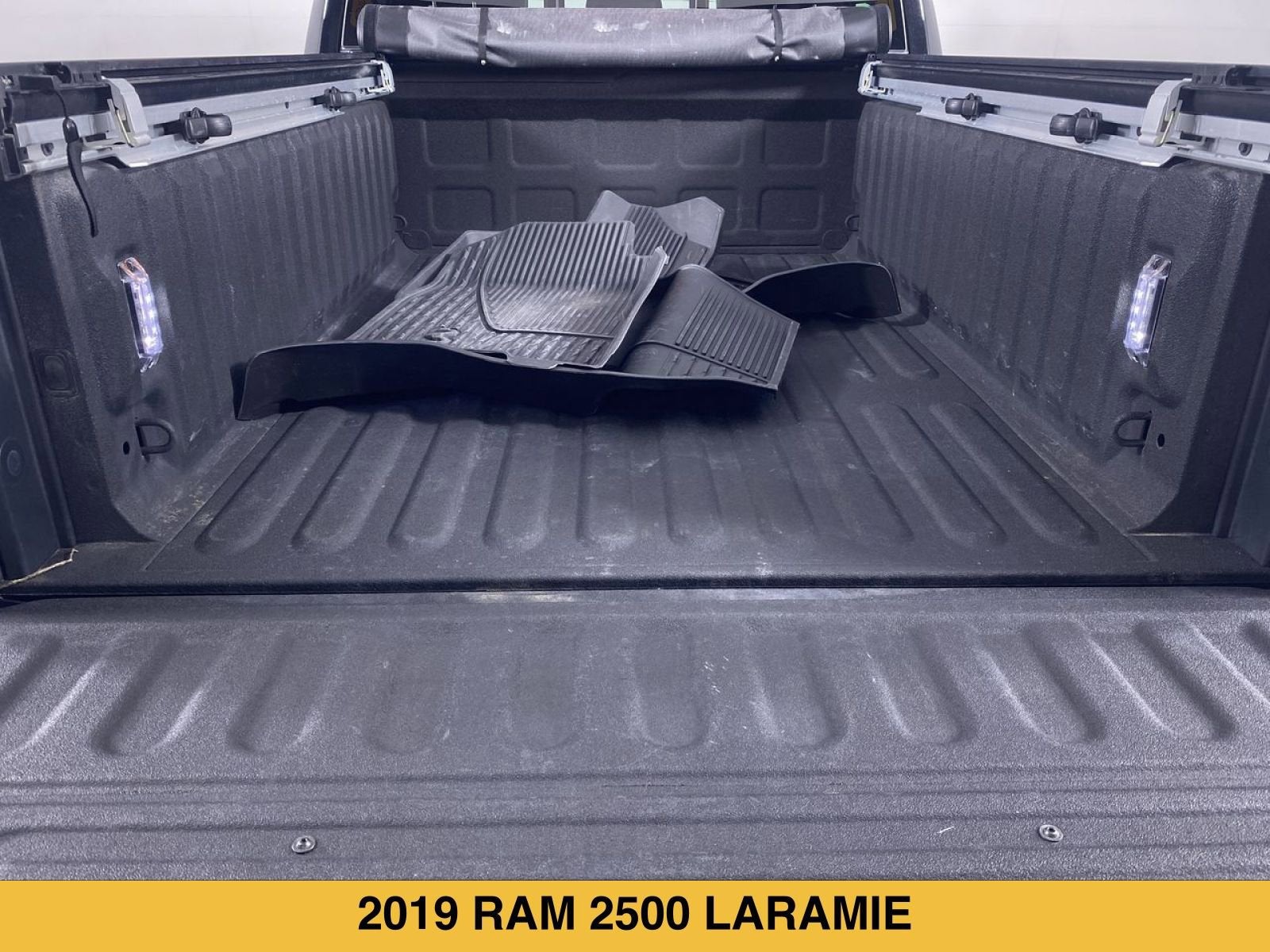 2019 RAM 2500 Laramie Crew Cab 4x4 6'4" Box